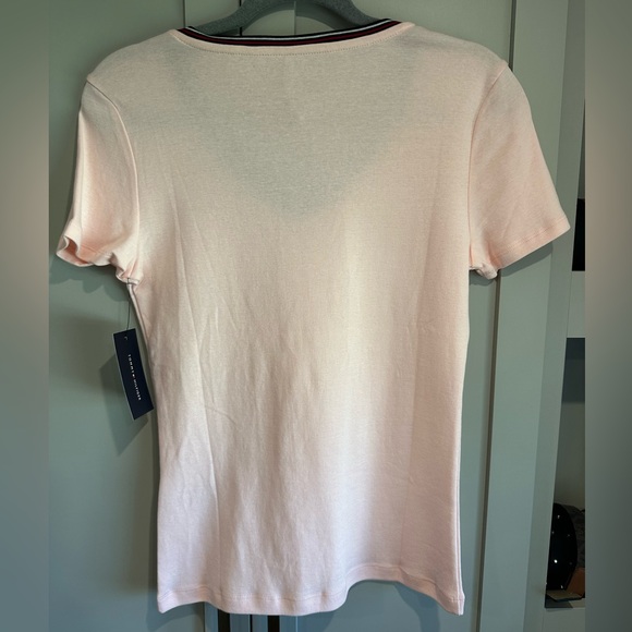 NWOT Tommy Hilfiger Favorite V Neck Size Small Red White and Blue Trim - Picture 4 of 5